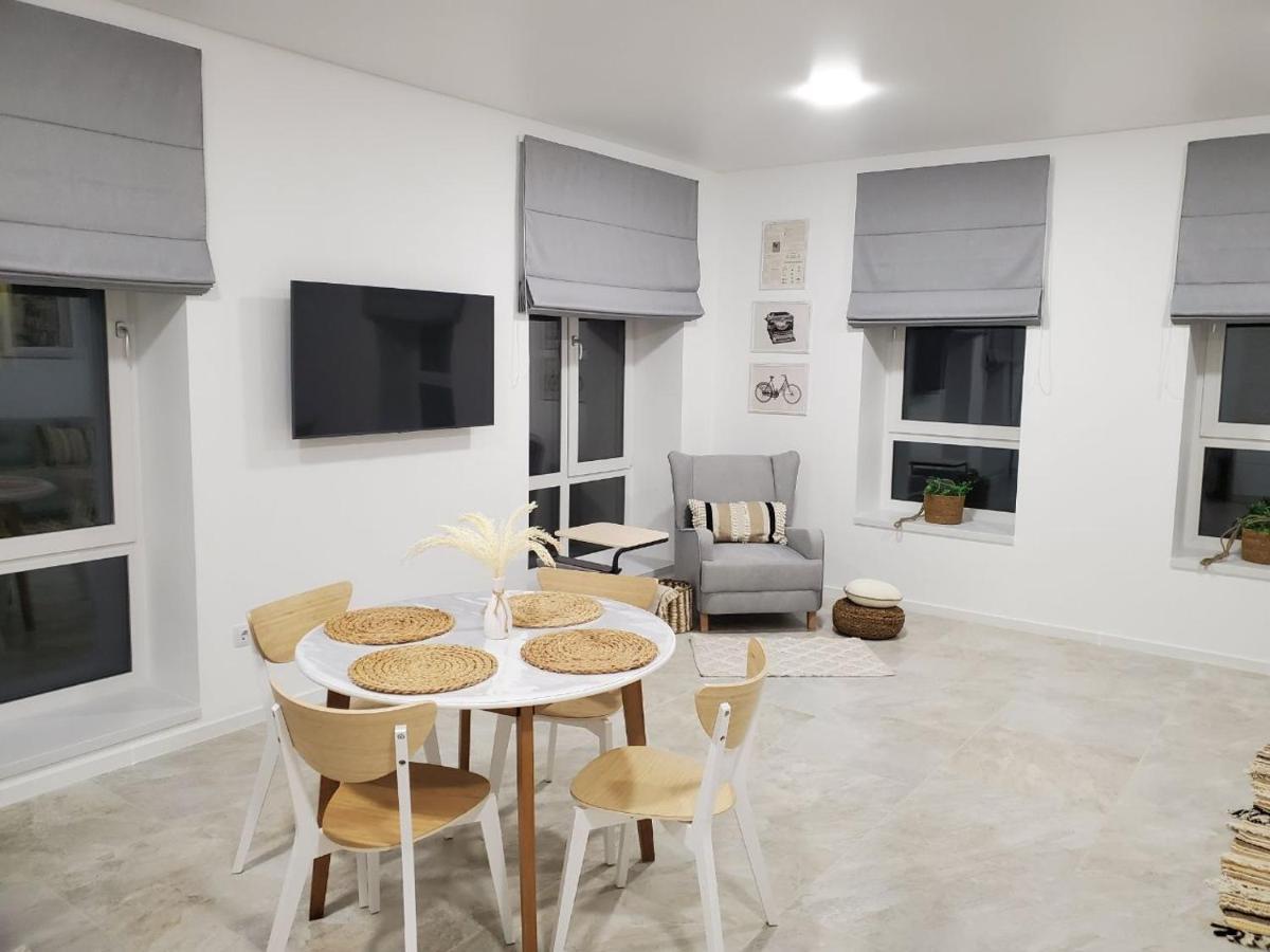 Vinna Просторі Апартаменти В Новобудові. Ternopil Extérieur photo